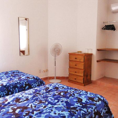 Los Caracoles Bed & Breakfast Cancun Room photo